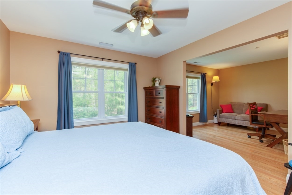 89 Woodview Way, Unit 89 Manchester, NH 03102 - Photo 26 of 42