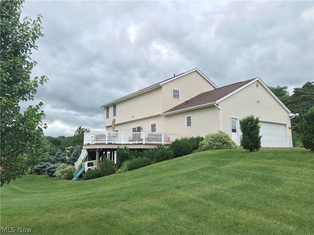 3383 Oldtown Valley Road Southwest New Philadelphia, OH 44663 - Photo 2 of 35 Gallery Image 2