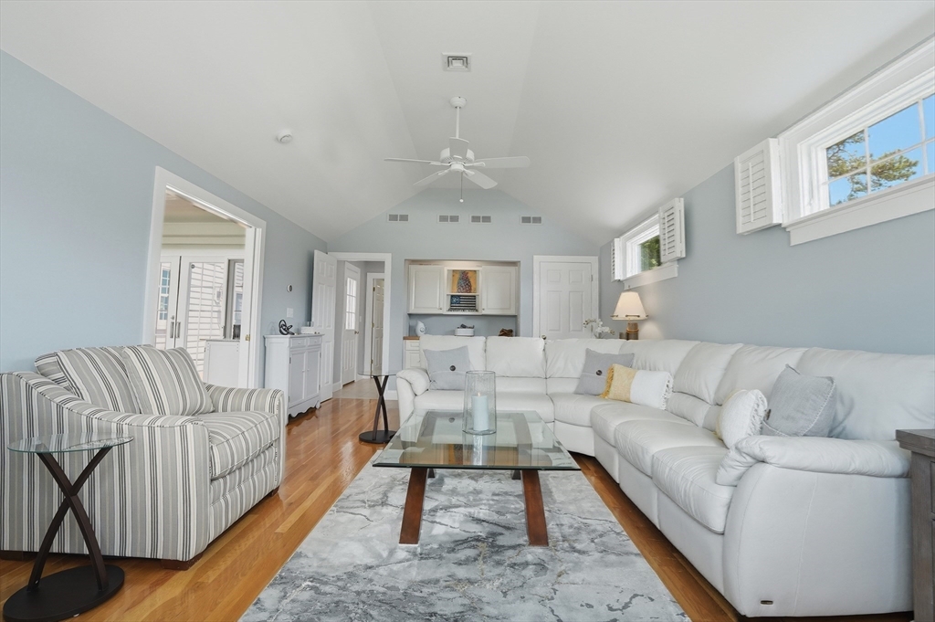 48 Davenport Road Dennis, MA 02670 - Photo 19 of 34 Gallery Image 19