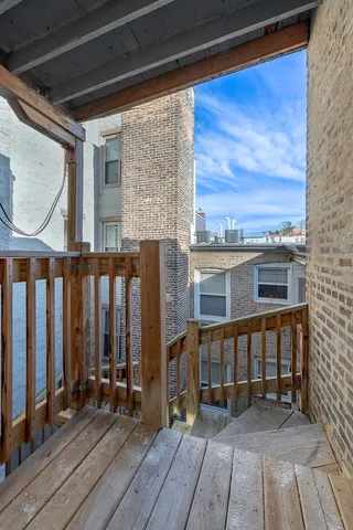 $219,000 | 4752 North Albany Avenue, Unit 3, Chicago, IL 60625