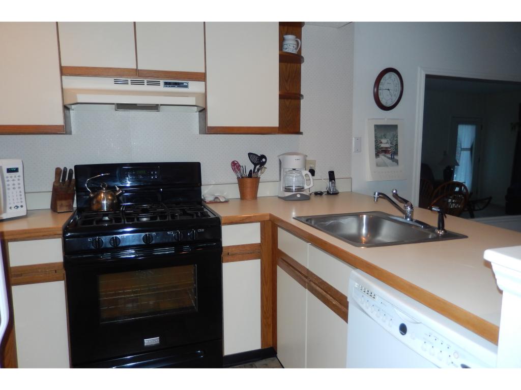 81 White Loop, Unit F103 Ludlow, VT 05149 - Photo 6 of 27 Gallery Image 6