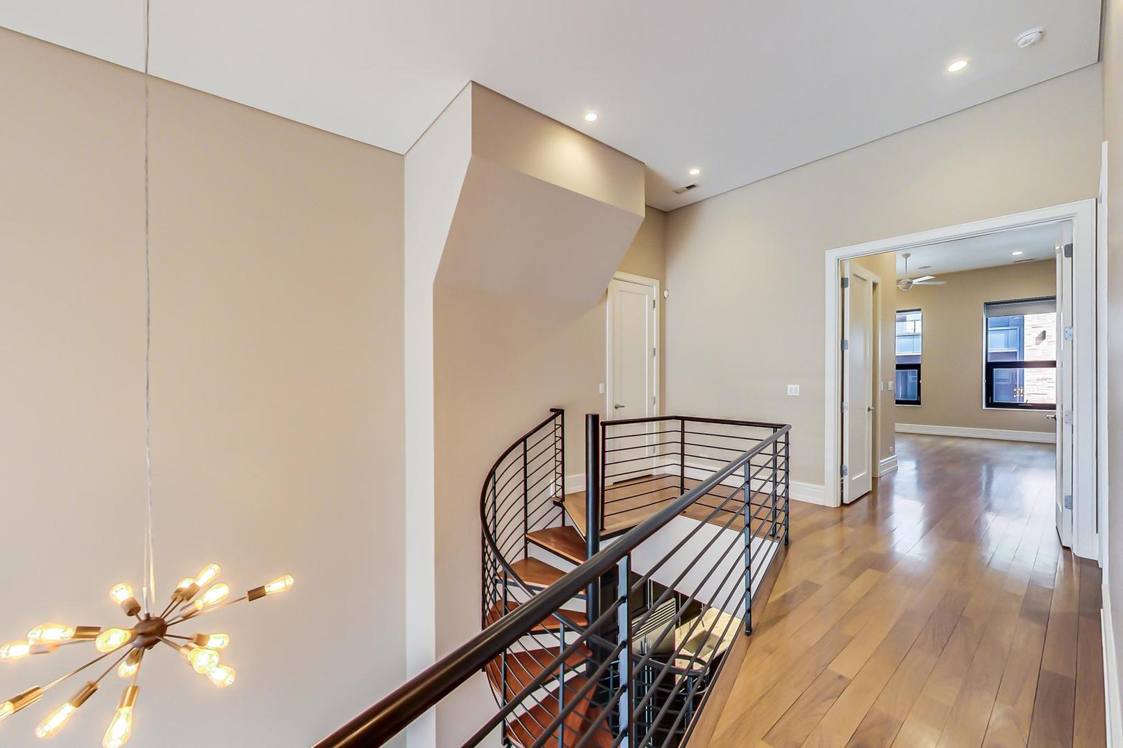 813 West Fulton Market, Unit 2 Chicago, IL 60607 - Photo 22 of 41