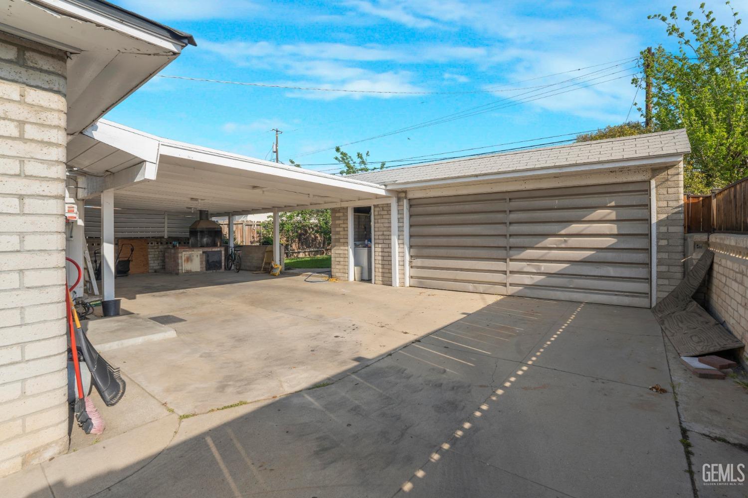 Undisclosed Address Bakersfield, CA 93308 - Photo 4 of 30