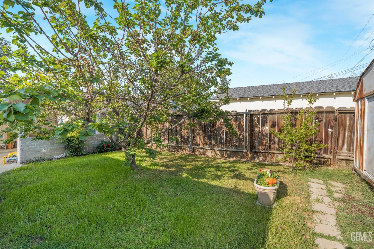 Undisclosed Address Bakersfield, CA 93308 - Photo 9 of 30