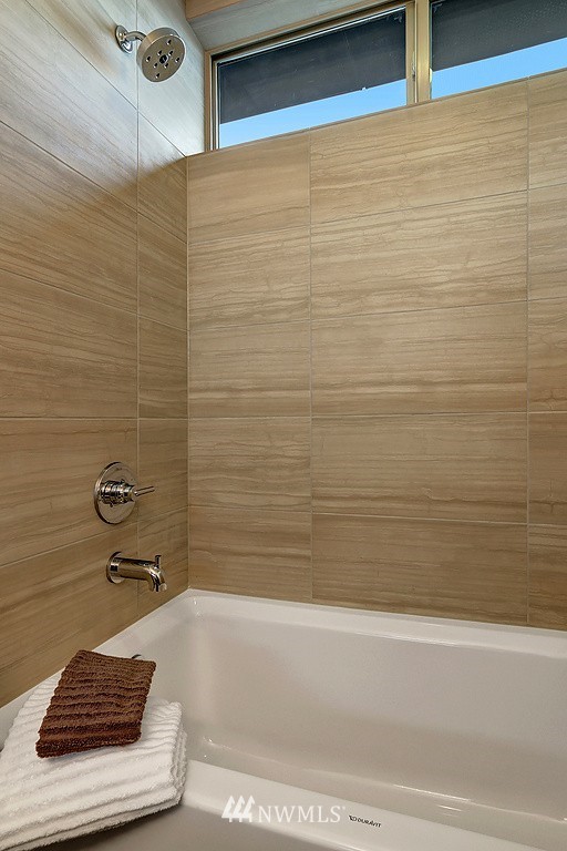 719 South Homer Street, Unit B Seattle, WA 98108 - Photo 17 of 17