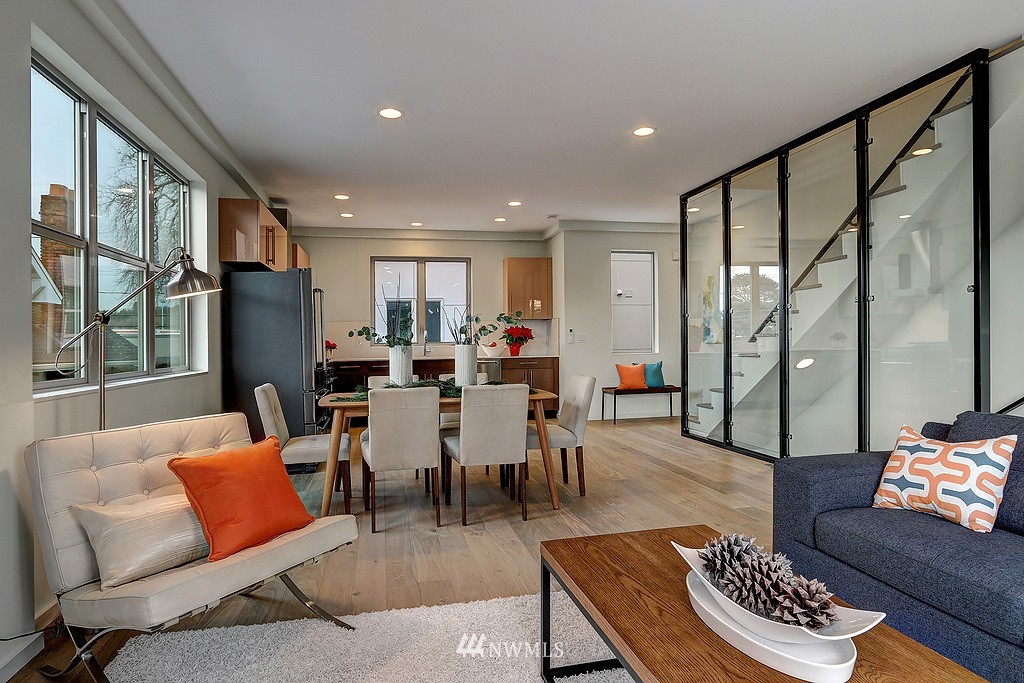 719 South Homer Street, Unit B Seattle, WA 98108 - Photo 5 of 17