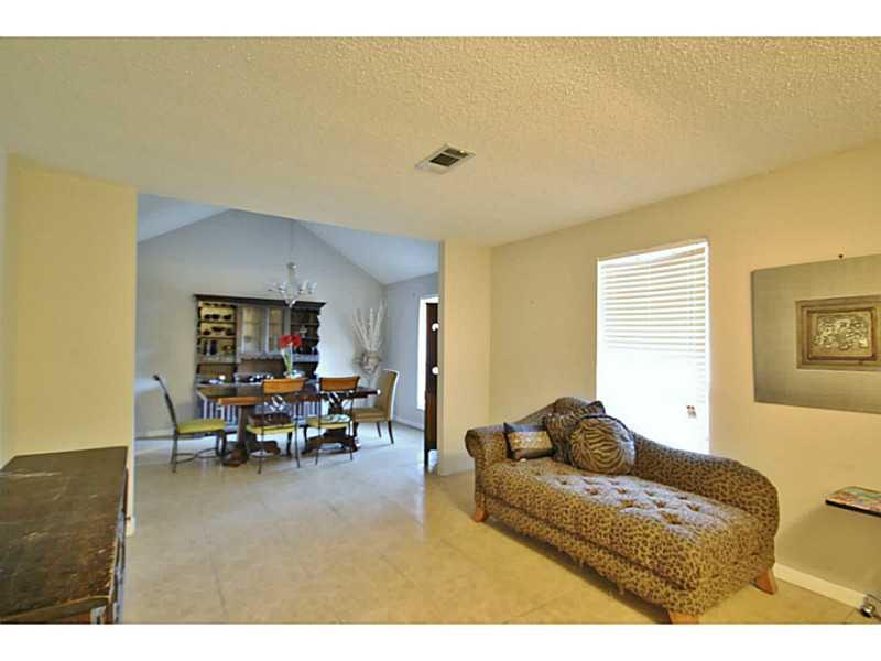 112 Rue Royal Slidell, LA 70461 - Photo 9 of 20 Gallery Image 9