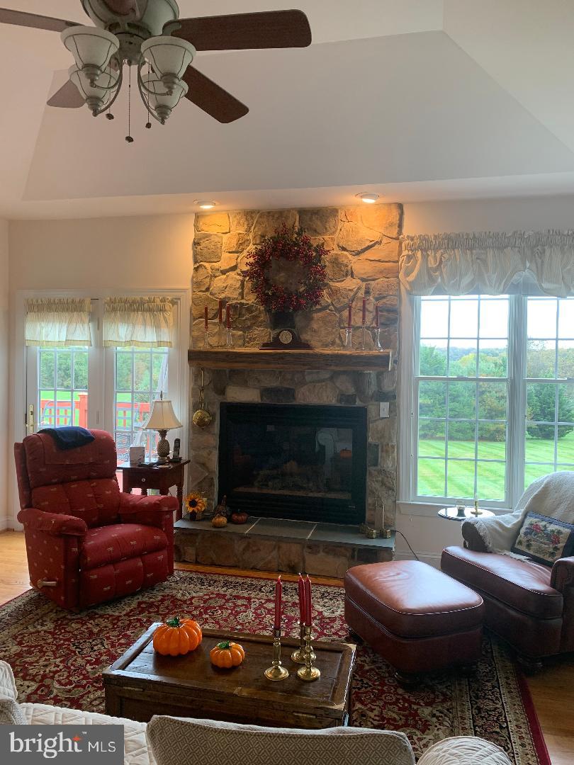 5885 Cabbage Spring Road Mount Airy, MD 21771 - Photo 4 of 4