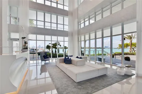 $850,000 | 540 West Avenue, Unit 2112, Miami Beach, FL 33139