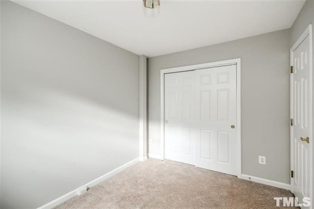 5505 Vista View Court Raleigh, NC 27612 - Photo 13 of 17 Photo #13