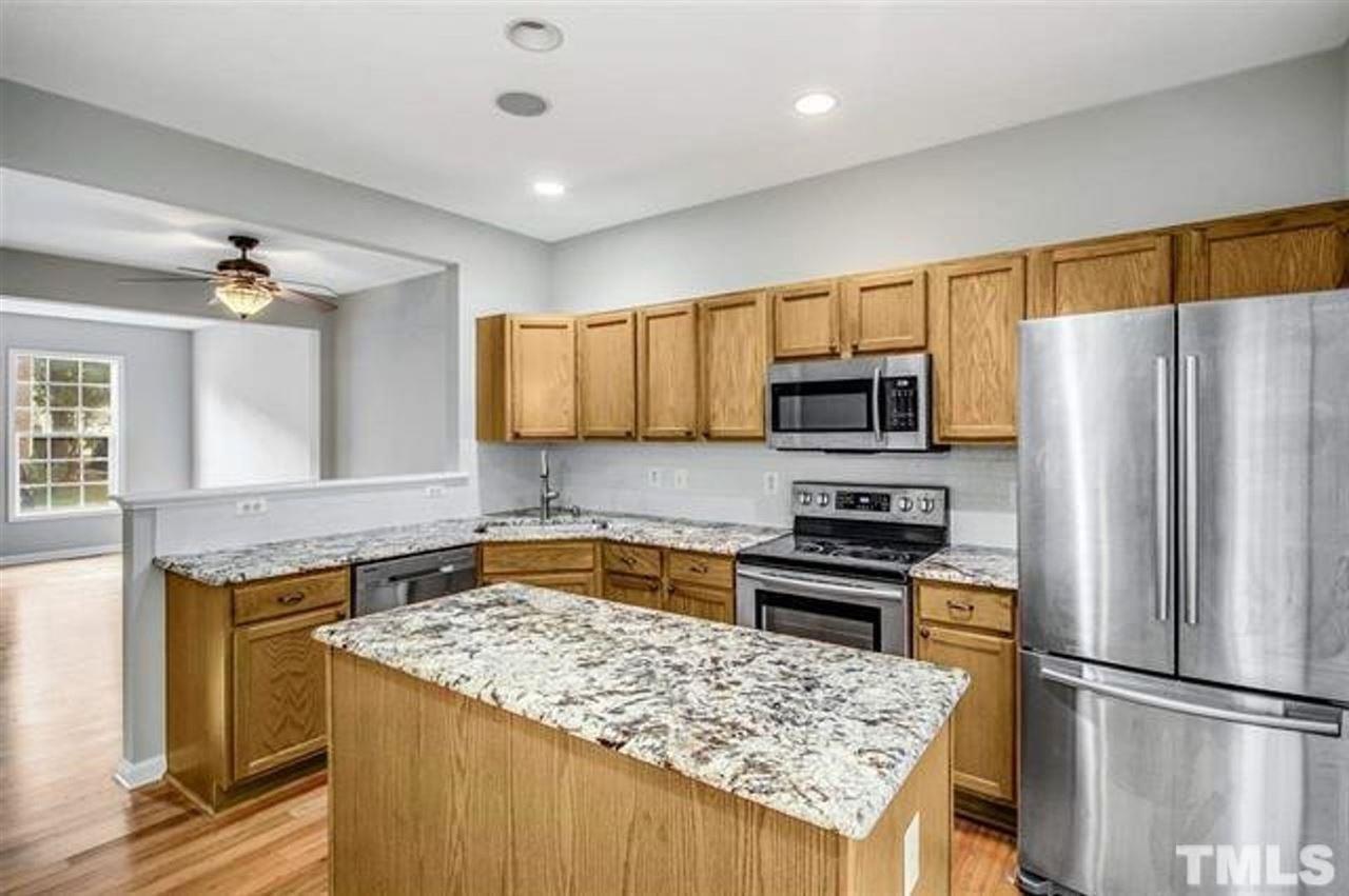 5505 Vista View Court Raleigh, NC 27612 - Photo 6 of 17 Photo #6