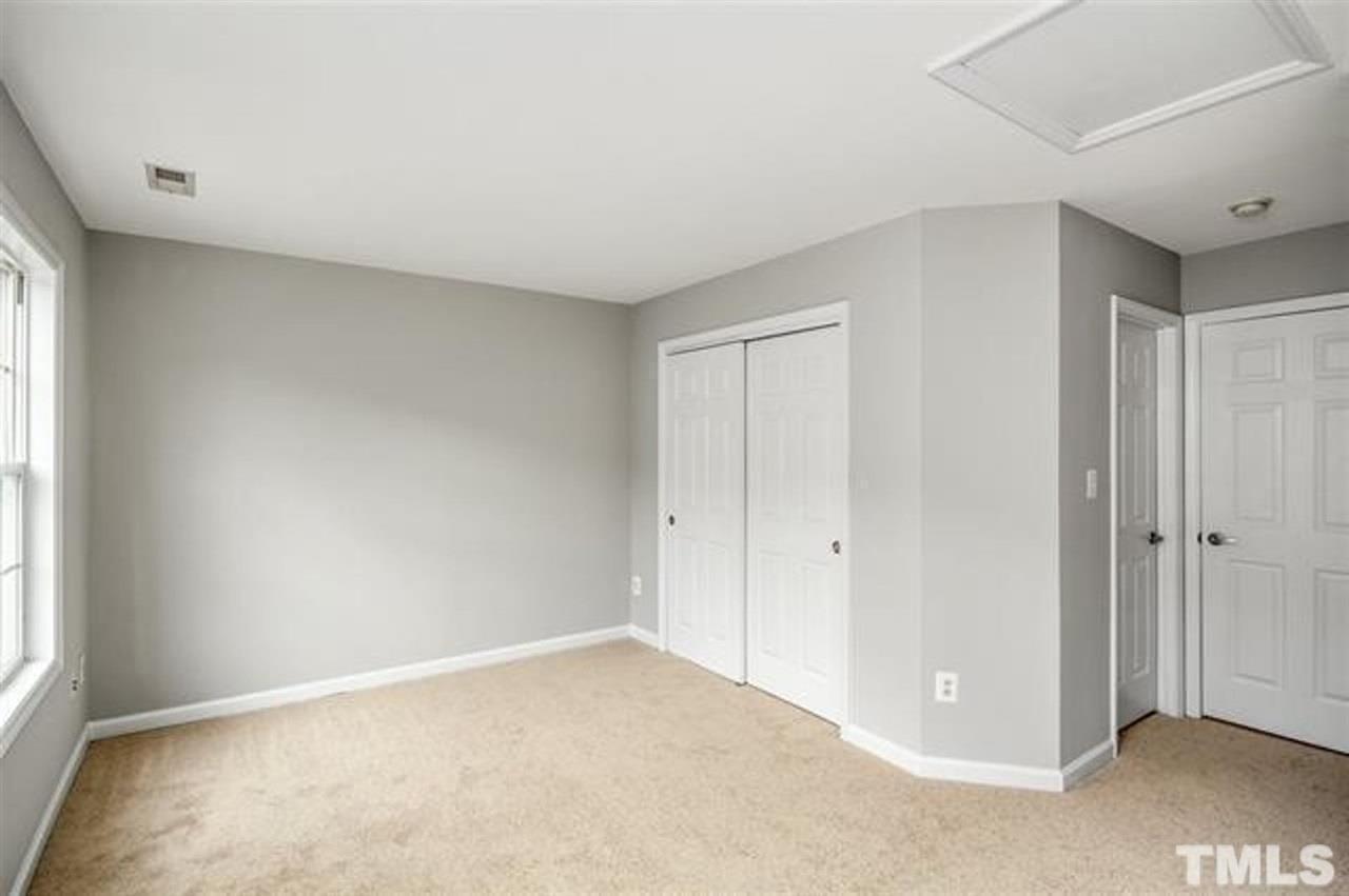 5505 Vista View Court Raleigh, NC 27612 - Photo 10 of 17 Photo #10