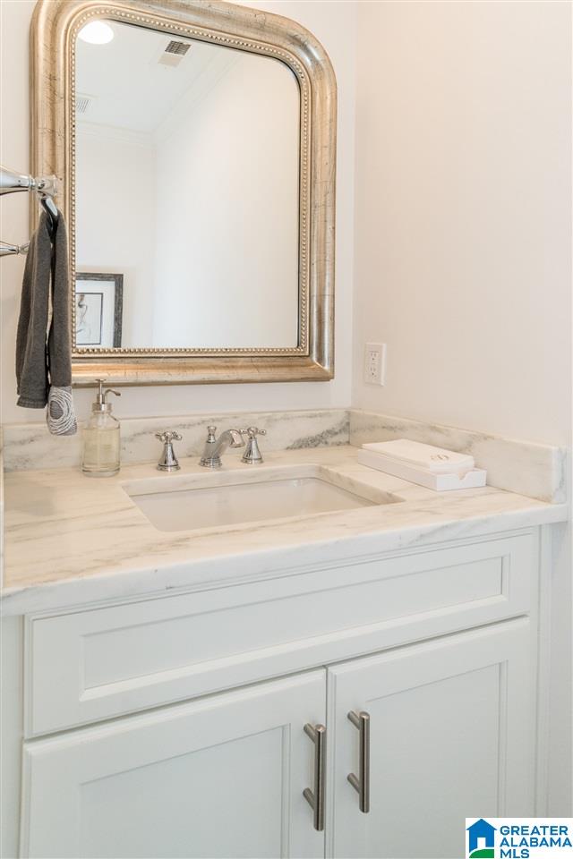 1806 Lancaster Road Birmingham, AL 35209 - Photo 18 of 33 Gallery Image 18