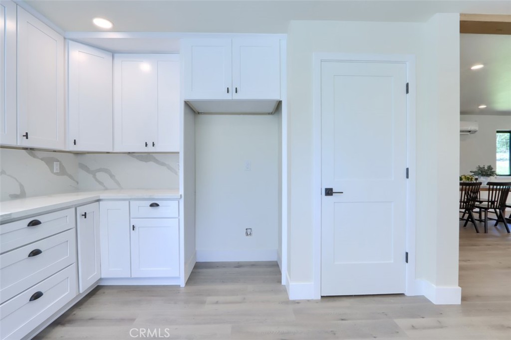 3181 B Triangle Park Road Mariposa, CA 95338 - Photo 11 of 44 Fridge opening/pantry