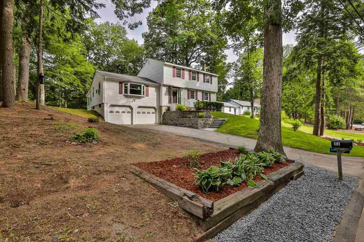 31 Davis Road Merrimack, NH 03054 - Photo 2 of 26