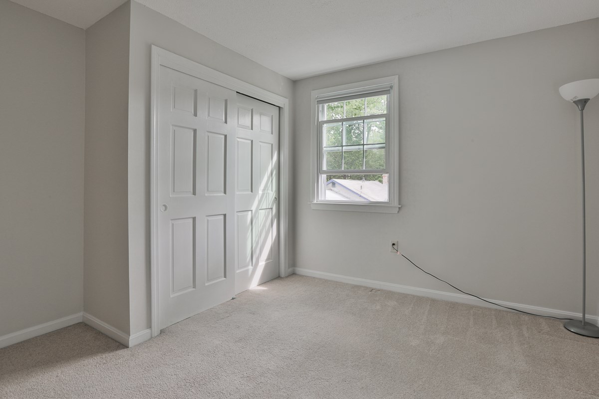 31 Davis Road Merrimack, NH 03054 - Photo 20 of 26