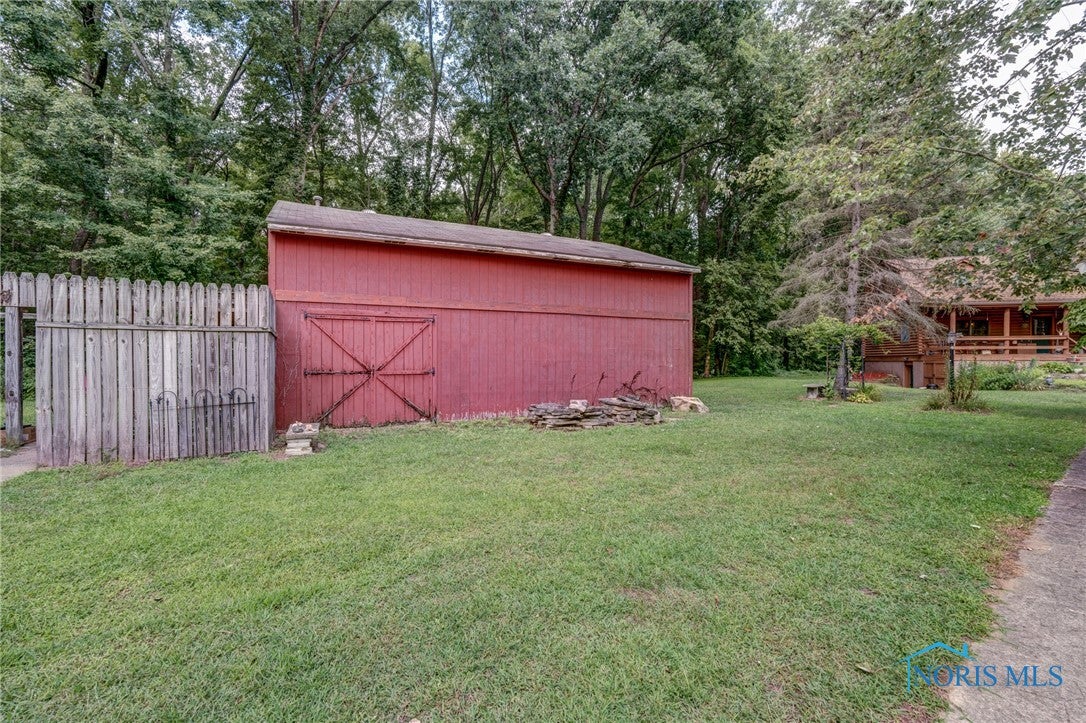 9840 Salisbury Road Monclova, OH 43542 - Photo 21 of 36 Gallery Image 21