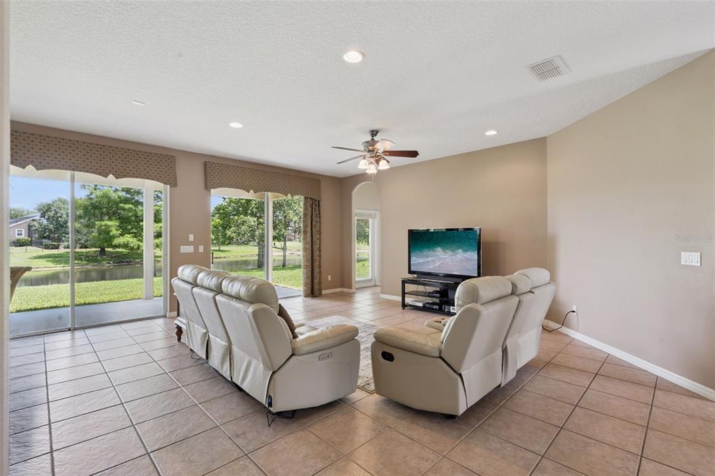 2582 Double Tree Place Oviedo, FL 32766 - Photo 8 of 65