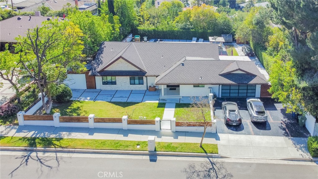 18720 San Fernando Mission Boulevard Porter Ranch, CA 91326 - Photo 1 of 39