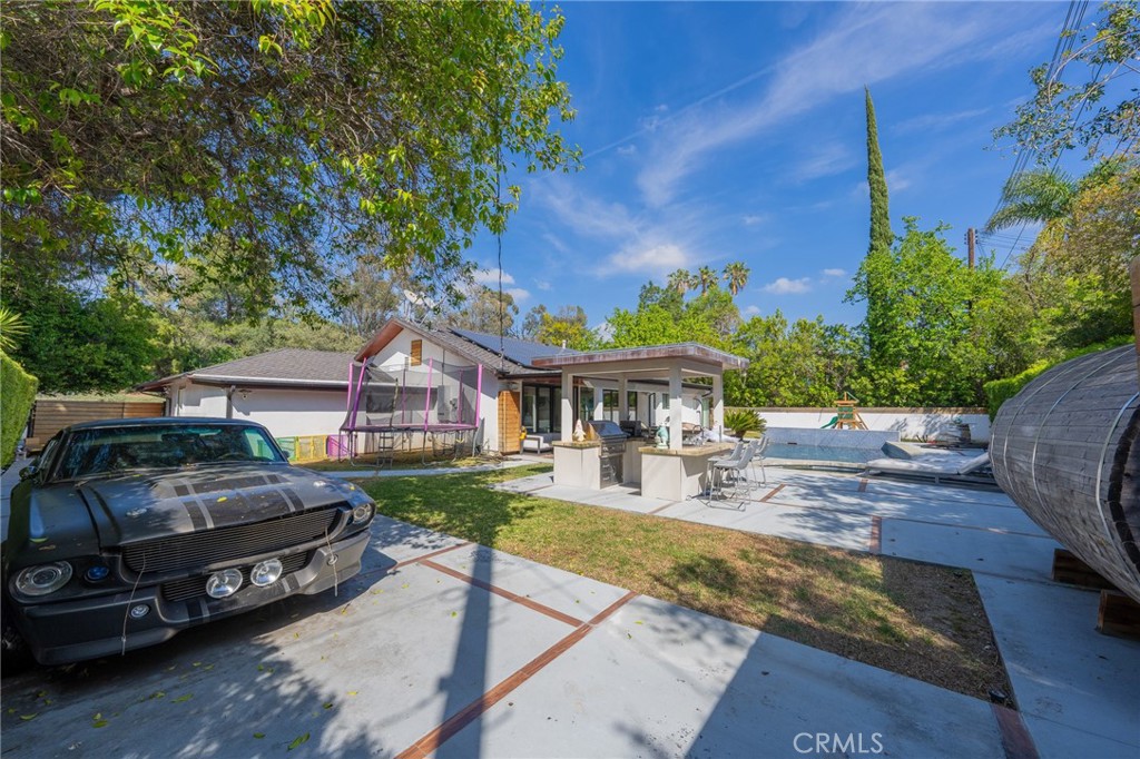 18720 San Fernando Mission Boulevard Porter Ranch, CA 91326 - Photo 31 of 39