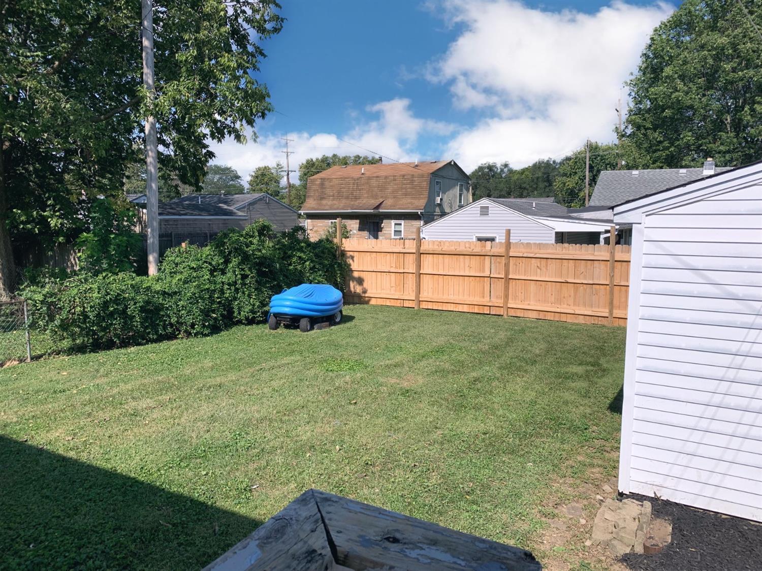 1900 Dix Road Middletown, OH 45042 - Photo 4 of 17 Gallery Image 4