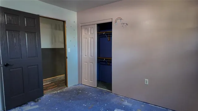 $100,000 | 2738 Southwest Lowry Street, Osceola, MO 64776