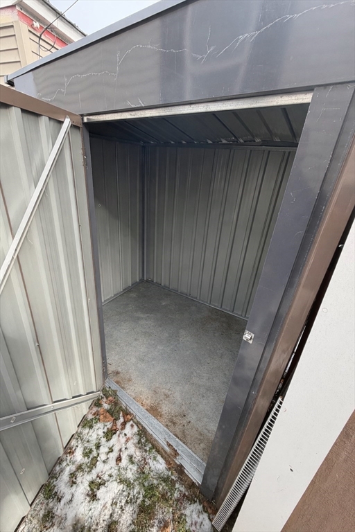 200 North Street, Unit 31A Danvers, MA 01923 - Photo 16 of 20 a view of wooden floor