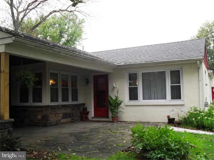 927 Valley Forge Road Phoenixville, PA 19460 - Photo 3 of 19 Gallery Image 3