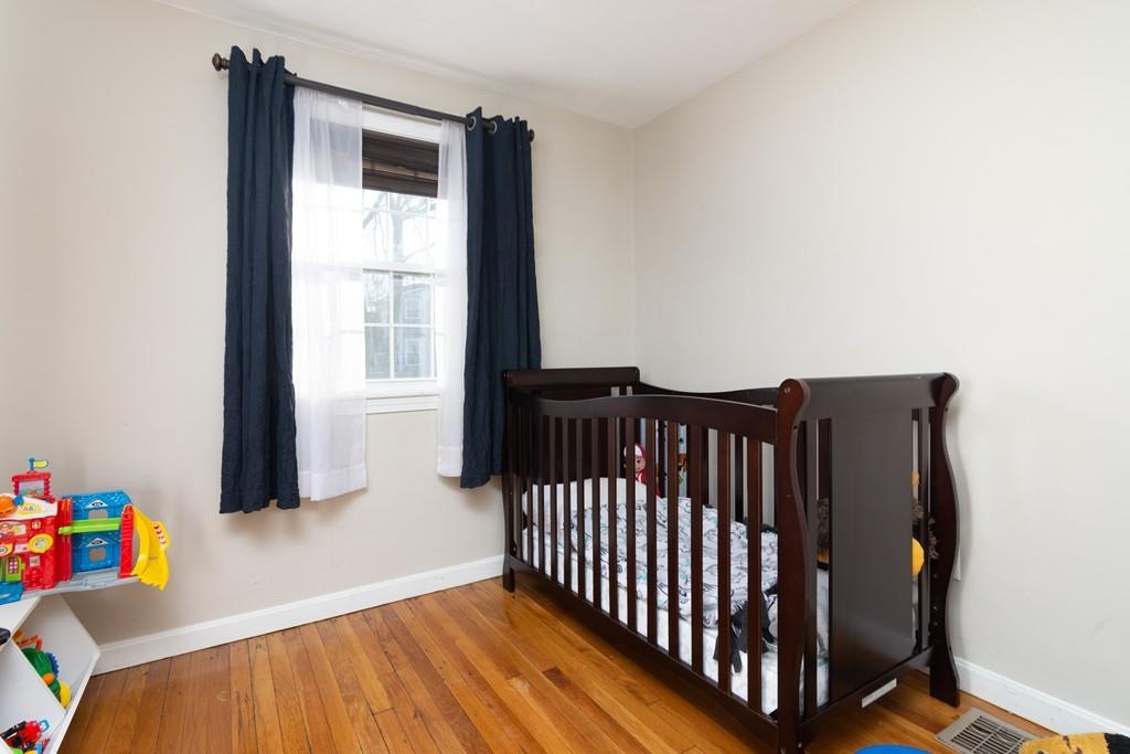 83 Fuller Road Weymouth, MA 02191 - Photo 11 of 26