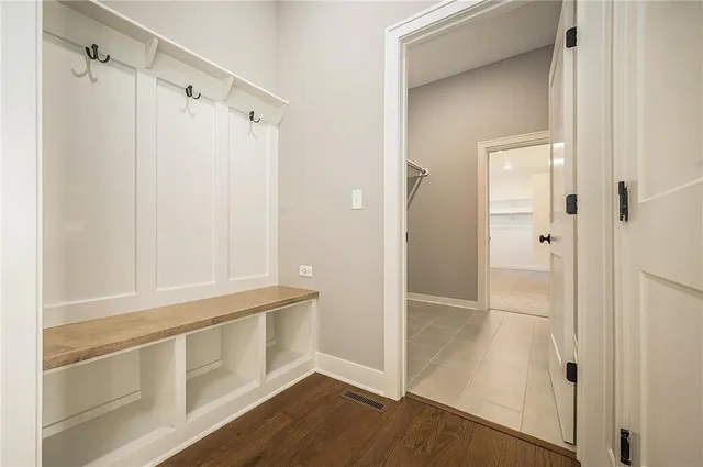 $629,882 | 7602 Northeast 103rd Street, Kansas City, MO 64157