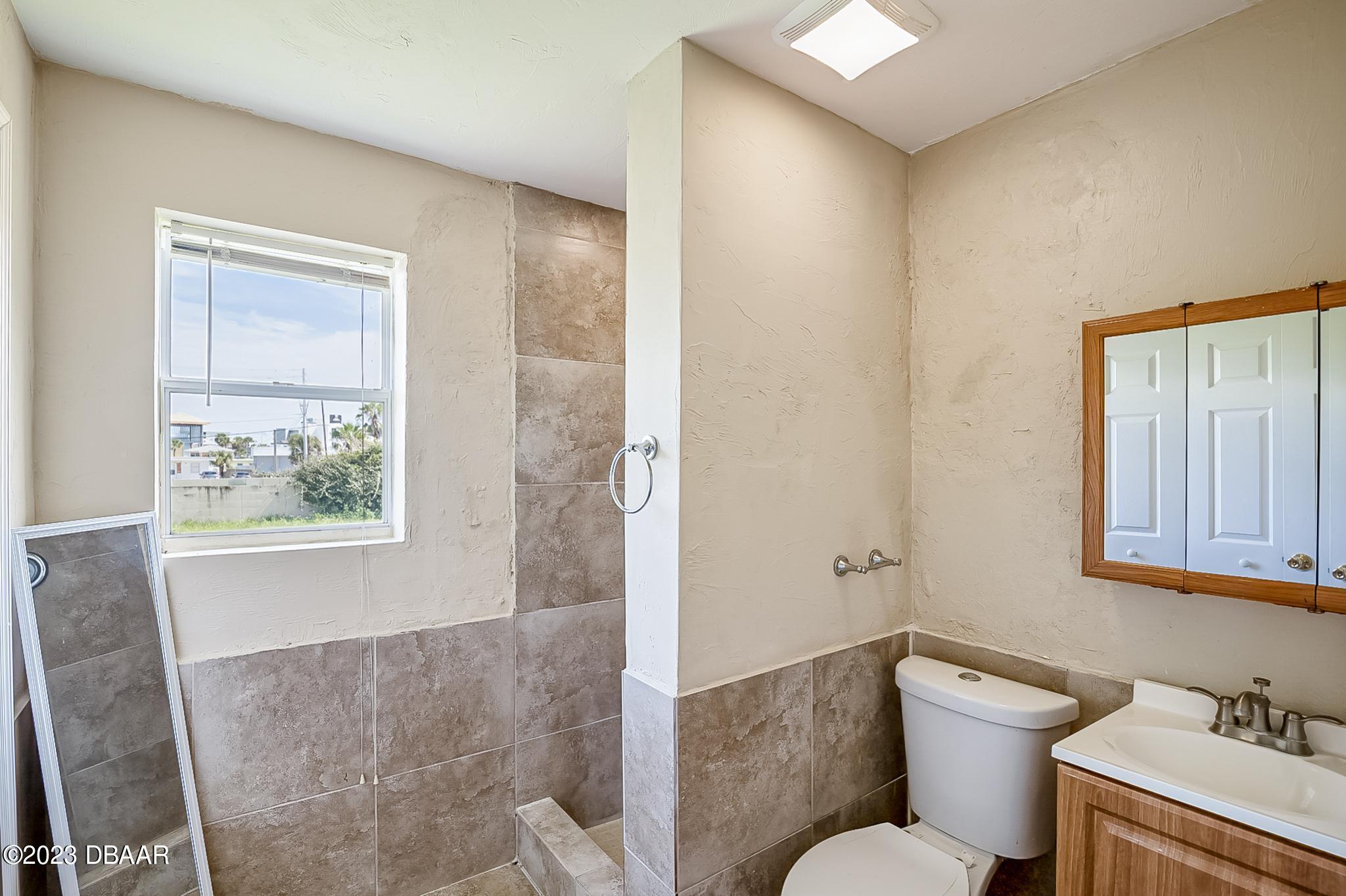 131 Minerva Road Daytona Beach, FL 32118 - Photo 21 of 56 131 Minerva Rd Edits-18