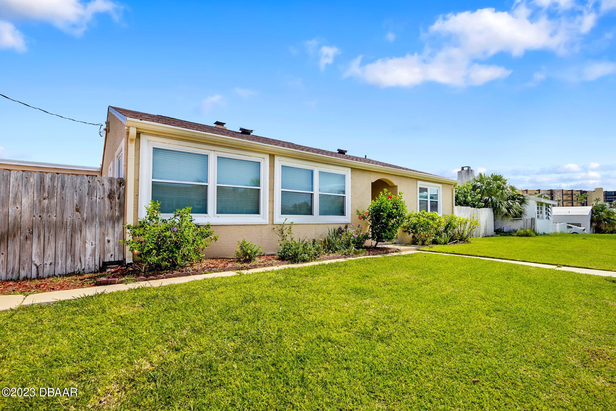 131 Minerva Road Daytona Beach, FL 32118 - Photo 45 of 56 131 Minerva Rd Edits-4