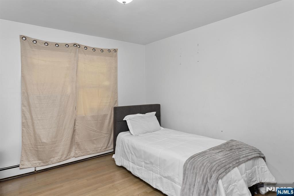 214 Morris Street Fairview, NJ 07022 - Photo 21 of 31