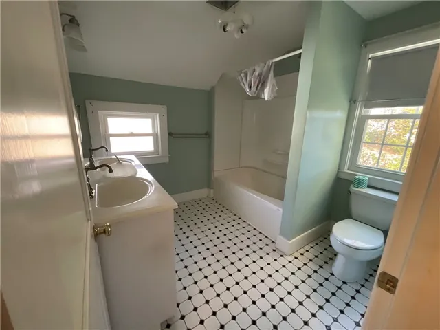 $750,000 | 66 Main Street, Scituate, RI 02831