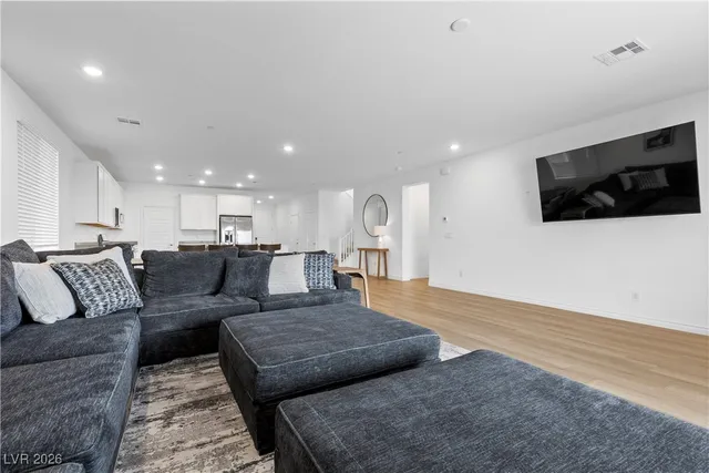 $5,000 | 3508 Liviana Gln Avenue, Henderson, NV 89044