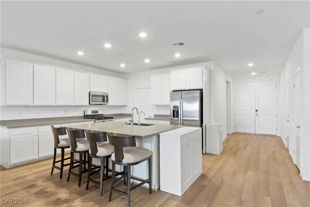 $5,000 | 3508 Liviana Gln Avenue, Henderson, NV 89044