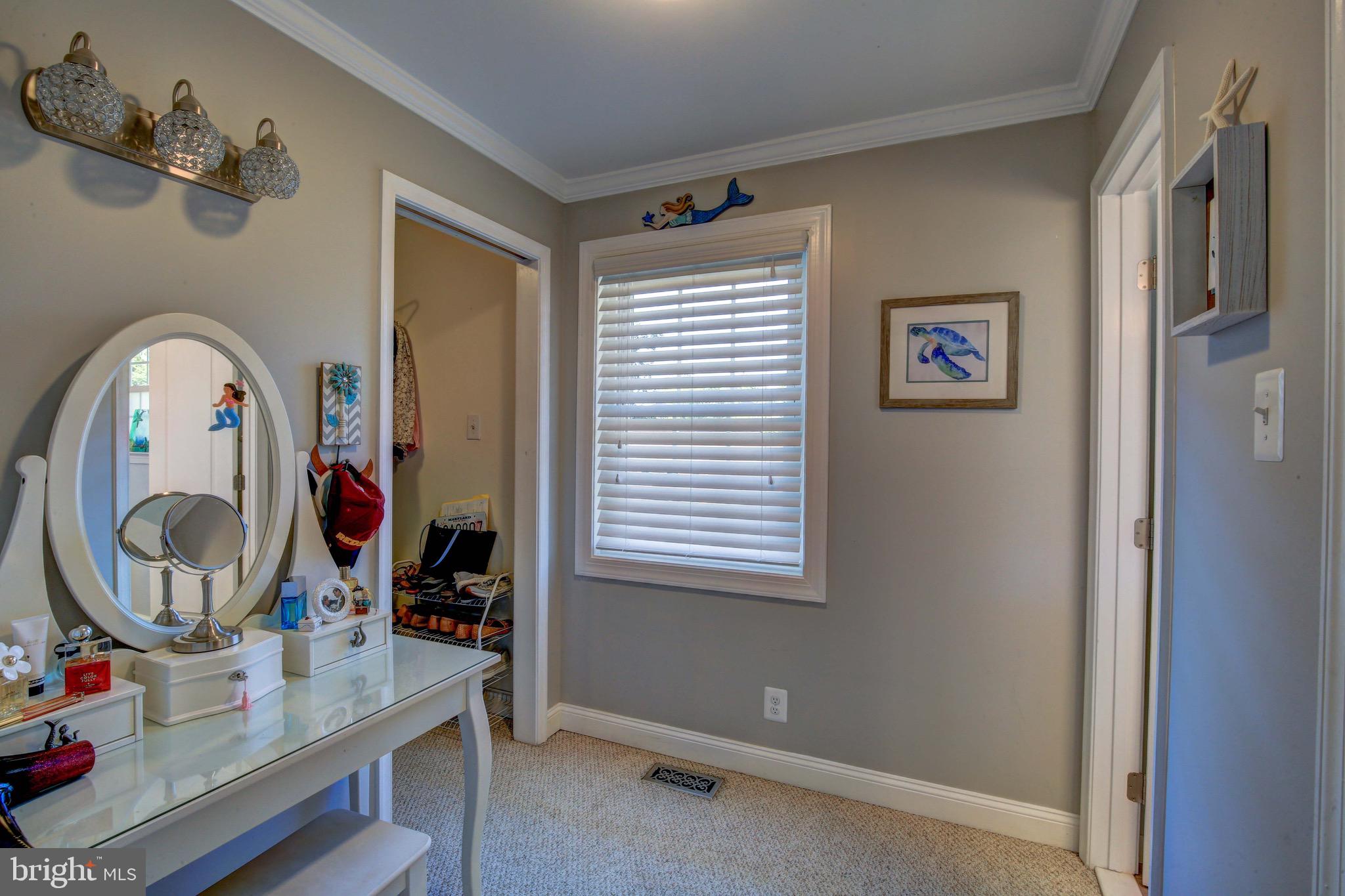 1510 Bishop Road Edgewater, MD 21037 - Photo 17 of 34 Large master ensuite with two walk-in closets