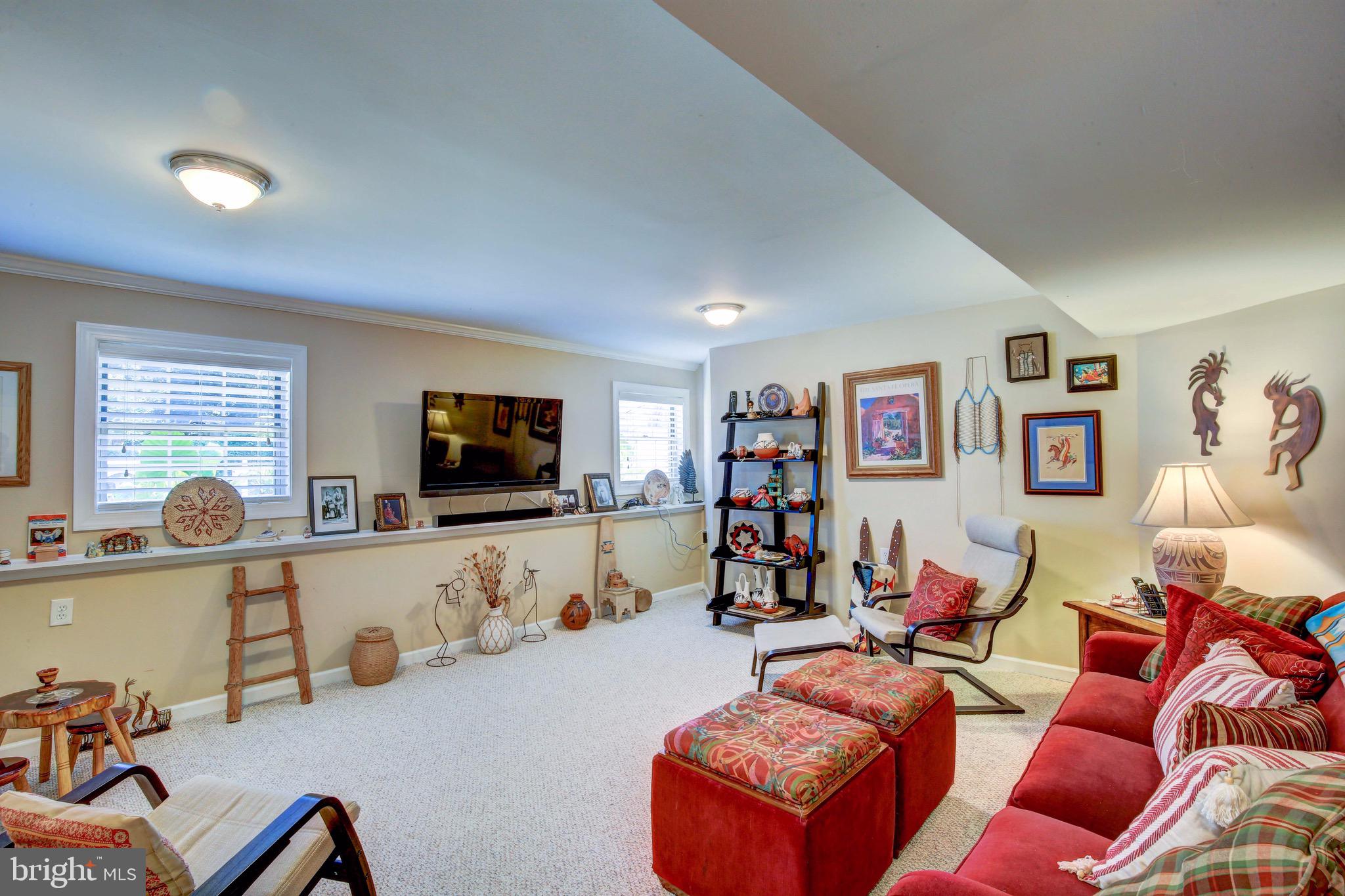 1510 Bishop Road Edgewater, MD 21037 - Photo 5 of 34 Spacious family room