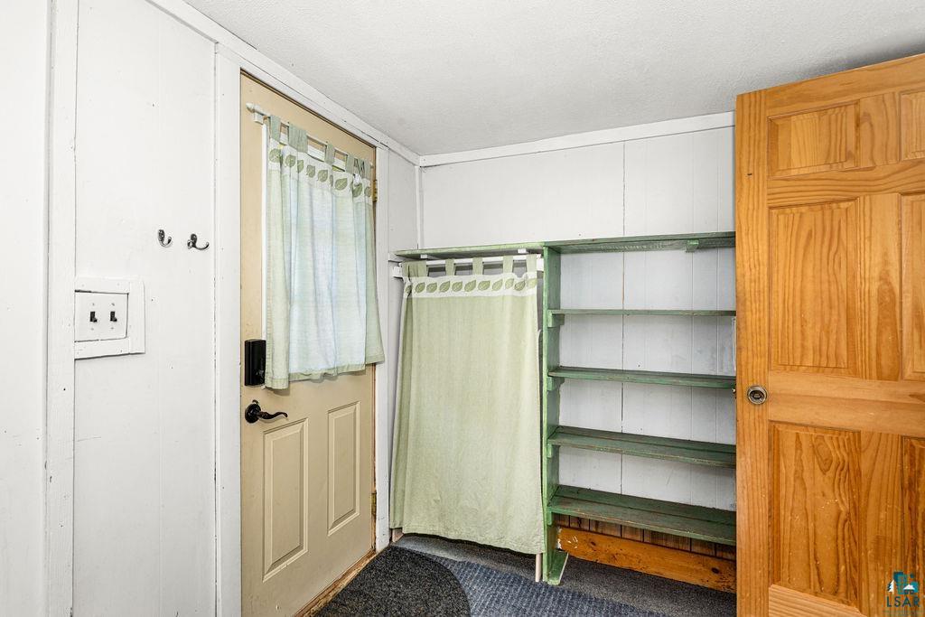 4215 Regent Street Duluth, MN 55804 - Photo 22 of 41
