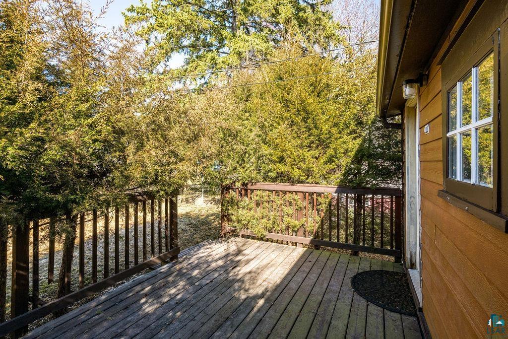 4215 Regent Street Duluth, MN 55804 - Photo 27 of 41