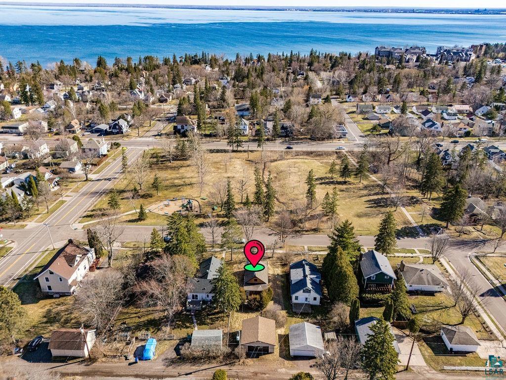 4215 Regent Street Duluth, MN 55804 - Photo 33 of 41