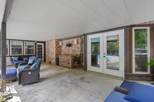$525,000 | 105 Jena Lane, Lumberton, TX 77657