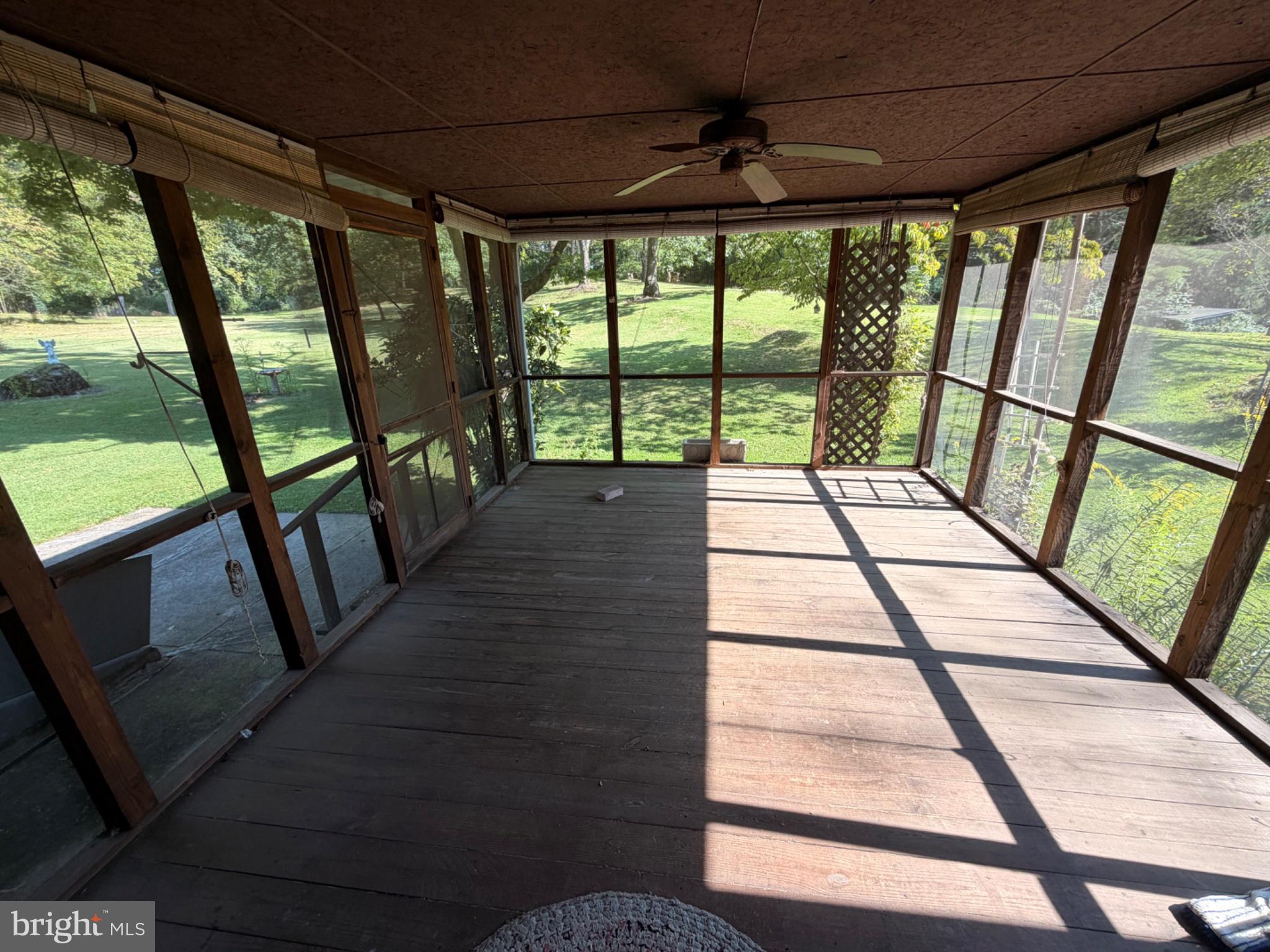 451 West Neversink Road Reading, PA 19606 - Photo 7 of 31 INDOOR / OUTDOOR SPACE OFF OF KITCHEN