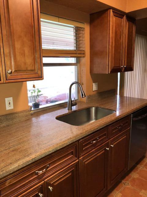 631 Linnet Circle Delray Beach, FL 33444 - Photo 13 of 17 IMG_7481