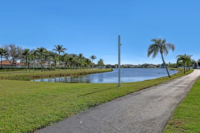 $3,500 | 6817 Barnwell Drive, Boynton Beach, FL 33437