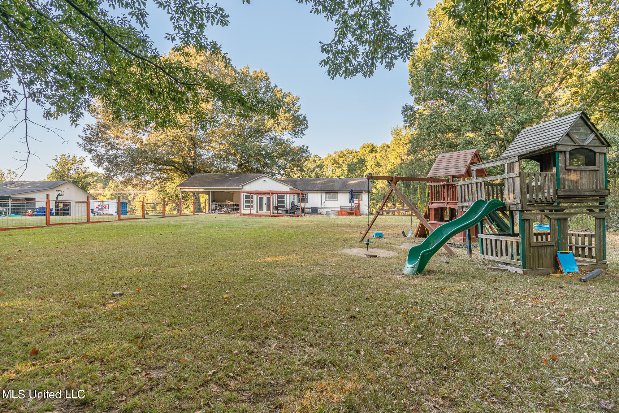 5272 McCracken Road Hernando, MS 38632 - Photo 27 of 35 27-5272-McCracken-239316-snapsold-screen