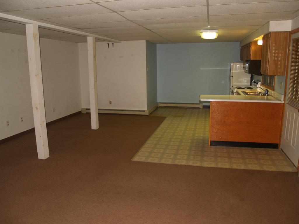 5921 Shelburne Road Shelburne, VT 05482 - Photo 12 of 13 Gallery Image 12