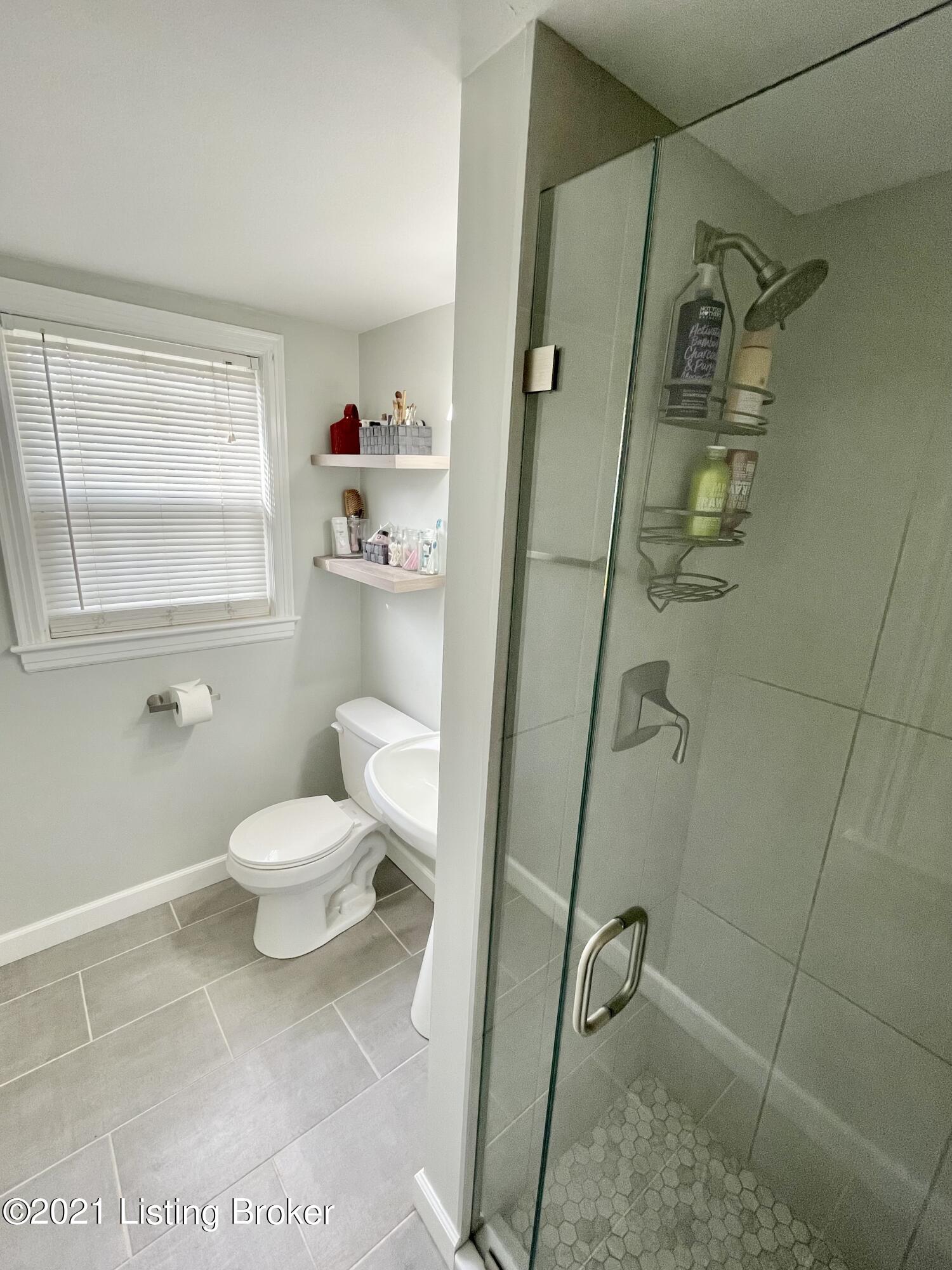 3012 Bobolink Road Louisville, KY 40217 - Photo 32 of 47 IMG_2766