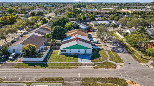 $2,500 | 5750 South 38th Street, Unit 1, Greenacres, FL 33463