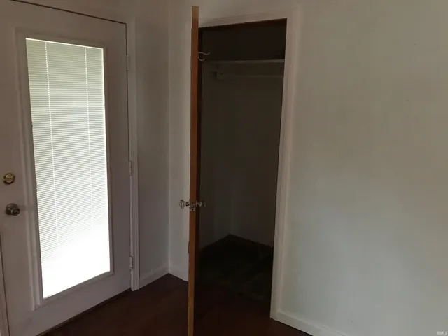 $940 | 600 West Cherokee Drive, Bloomington, IN 47403